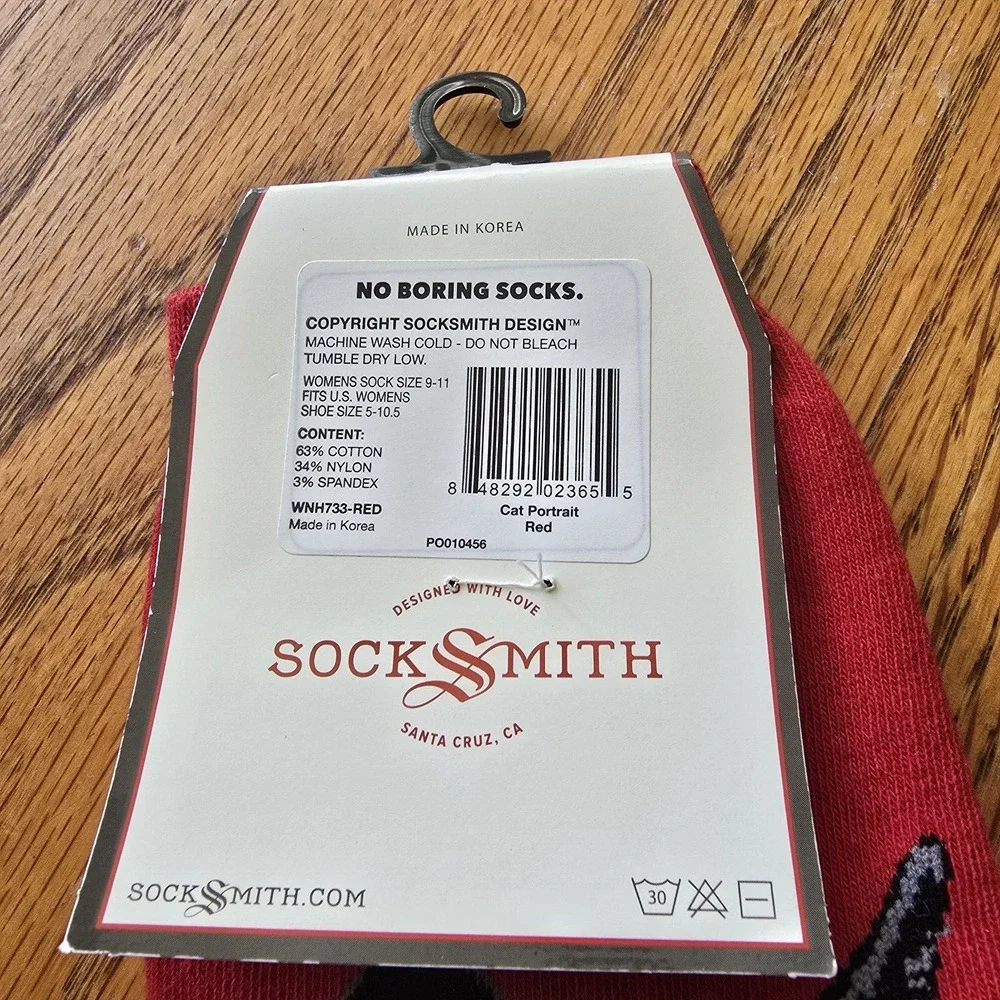 Socksmith Graphic Women's Crew Socks CAT Black Cat Animal Novelty Footwear